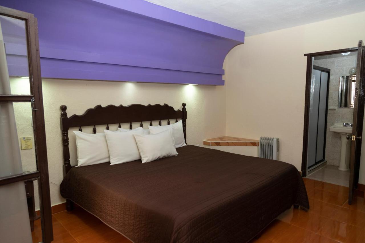 Hotel D'Monica San Cristóbal de Las Casas Exteriör bild