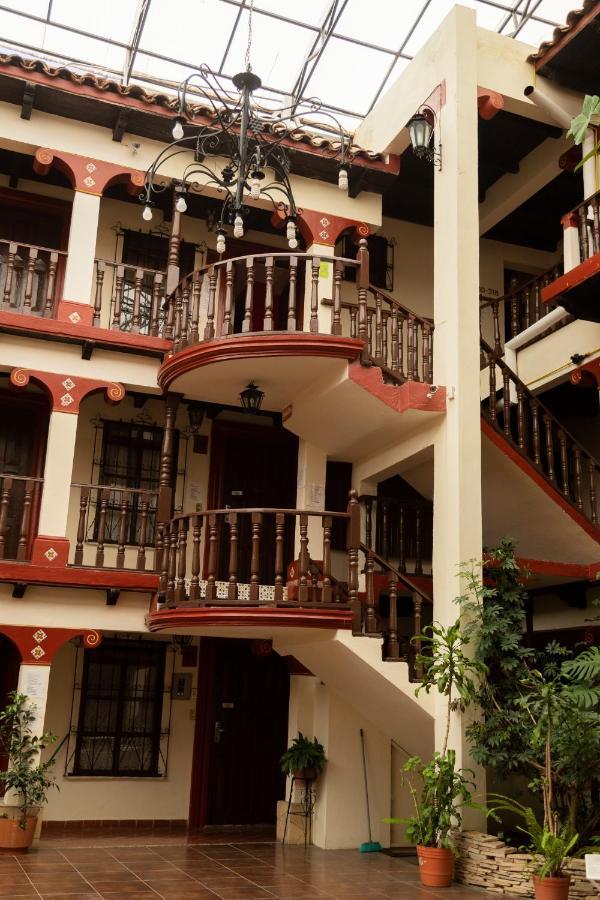 Hotel D'Monica San Cristóbal de Las Casas Exteriör bild