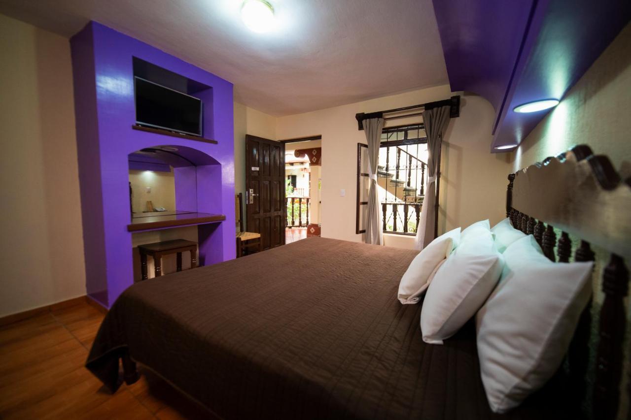 Hotel D'Monica San Cristóbal de Las Casas Exteriör bild