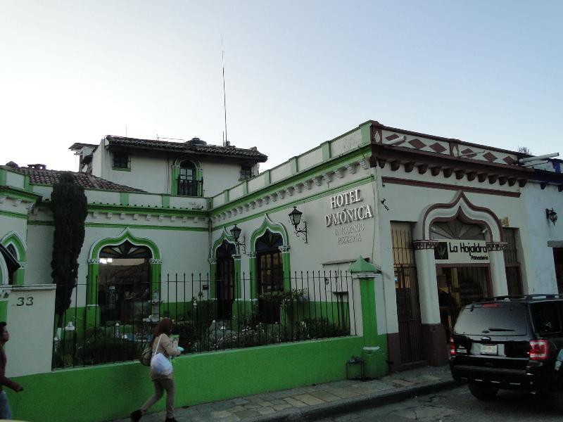 Hotel D'Monica San Cristóbal de Las Casas Exteriör bild